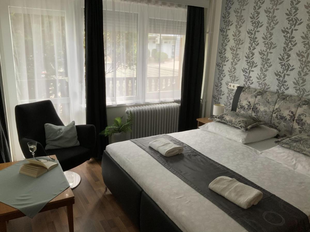 Oleander Apartman Heviz Exterior foto