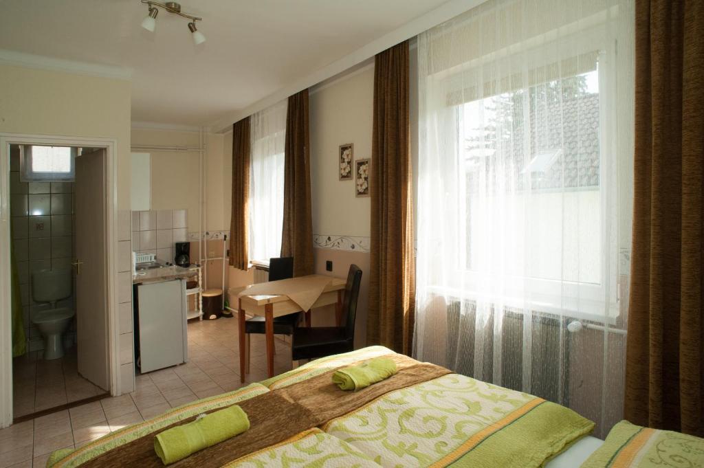 Oleander Apartman Heviz Exterior foto